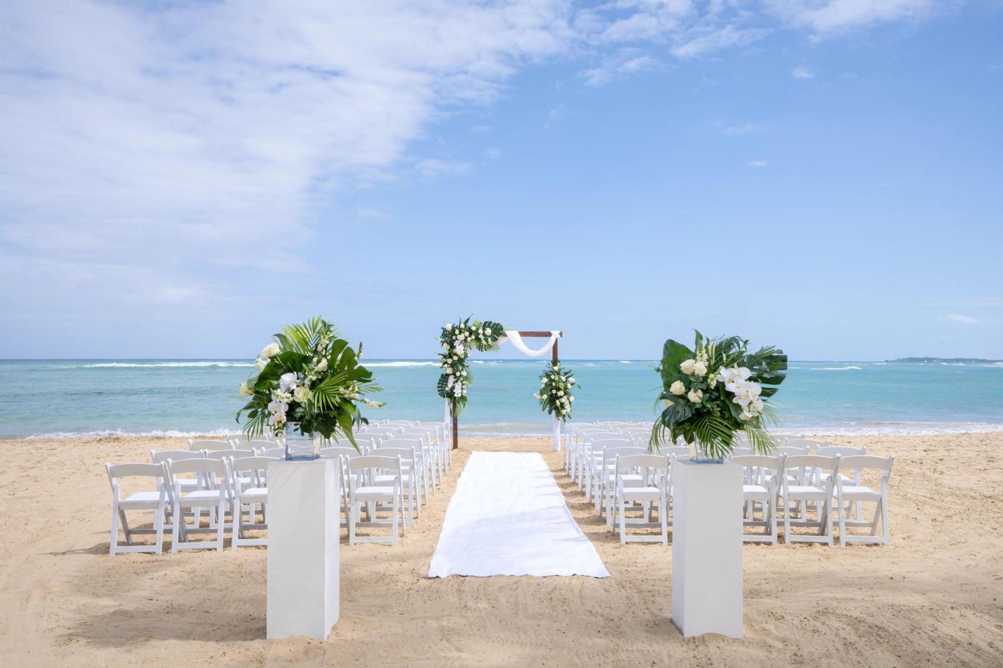 Breathless Punta Cana Resort & Spa (Adults Only) Εξωτερικό φωτογραφία Beach wedding