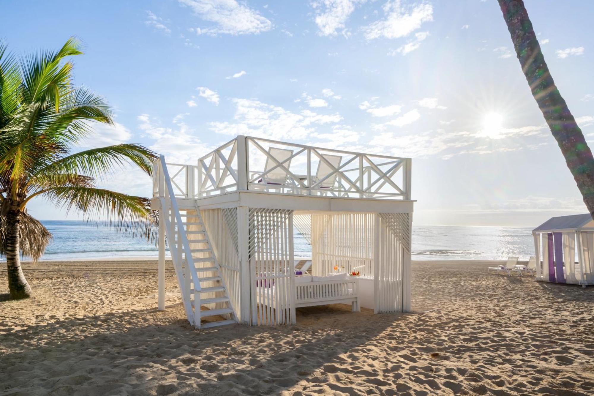 Breathless Punta Cana Resort & Spa (Adults Only) Εξωτερικό φωτογραφία Beach at the Hard Rock Hotel